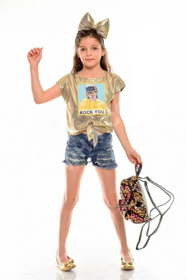 طقم قطعتين مع اكسسوار شعر