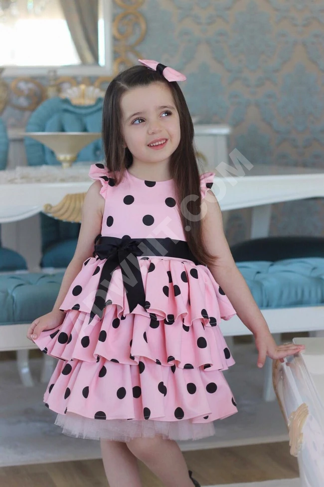 طقم بناتي مع اكسسوار للشعر