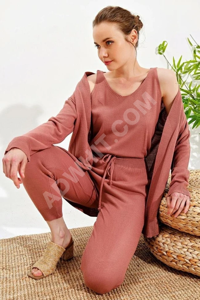 بيجاما سبور نسائية