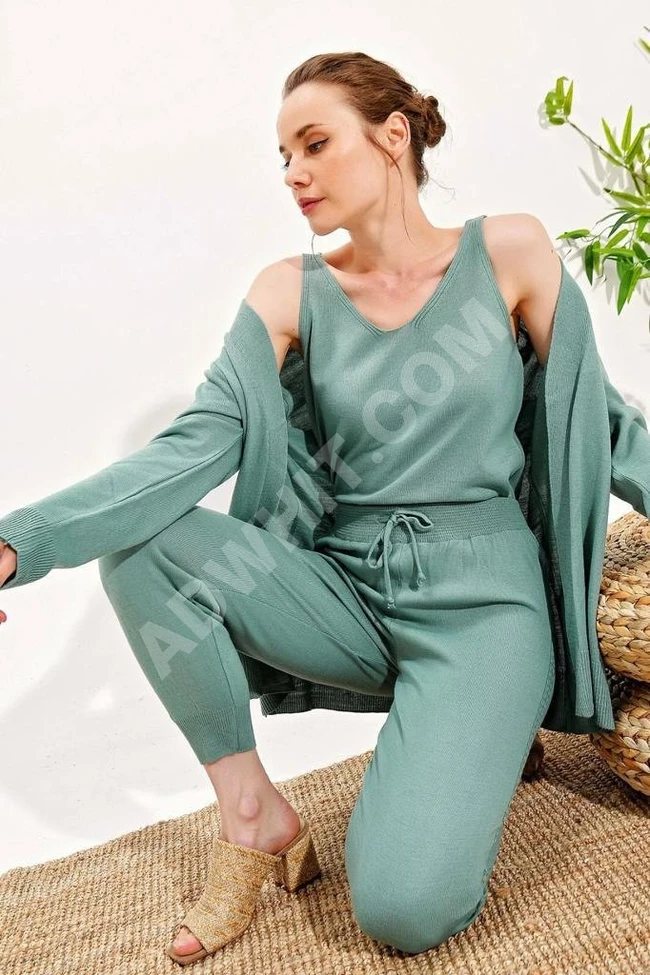 بيجاما سبور نسائية