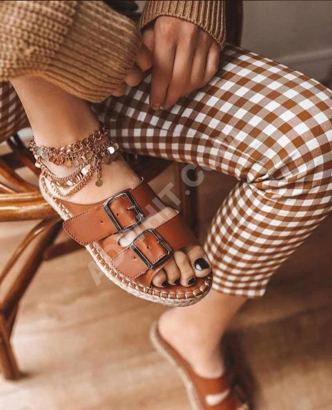 حذاء نسائي سبور 