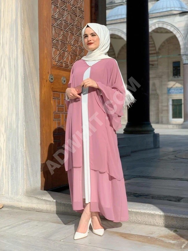 طقم عباءة مع فستان للمحجبات