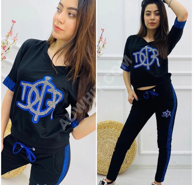 بيجاما سبور نسائية