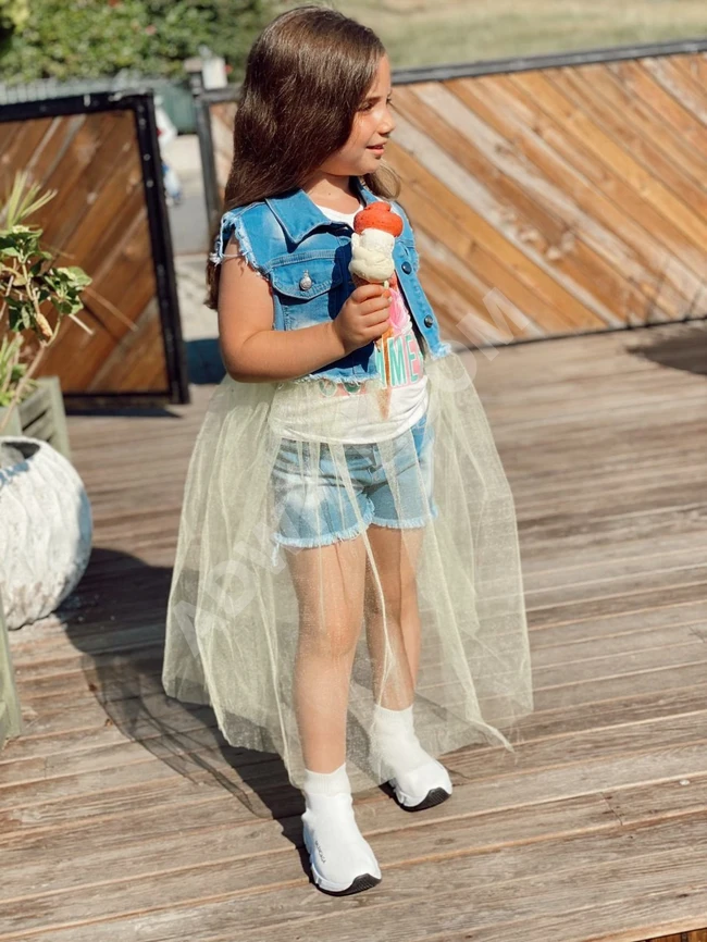 طقم بناتي مميز