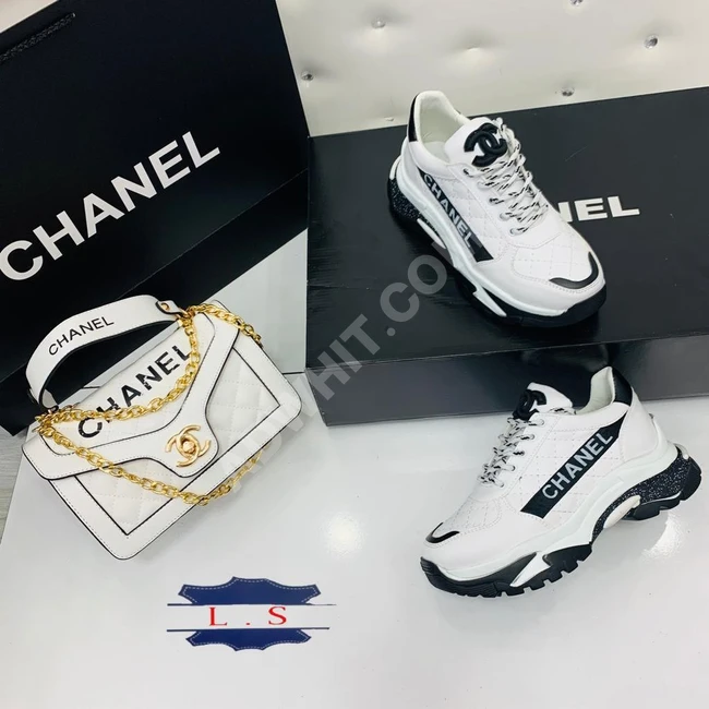 طقم حذاء مع حقيبة