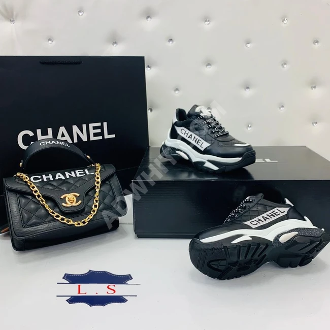 طقم حذاء مع حقيبة