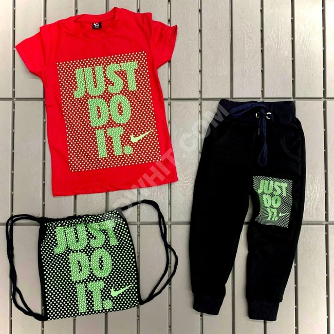 ملابس اطفال