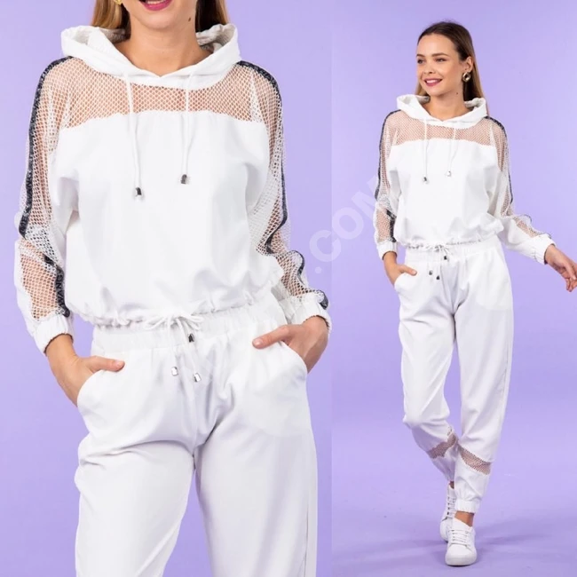 بيجاما سبور نسائية