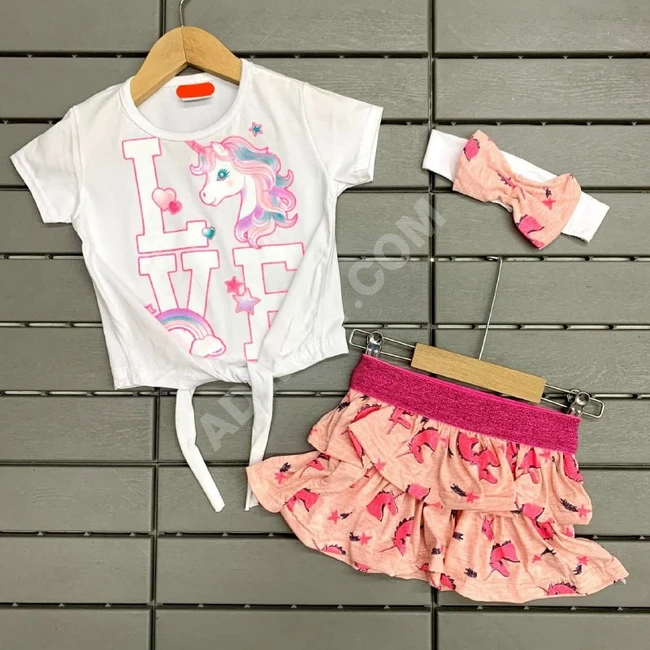 طقم بناتي مميز