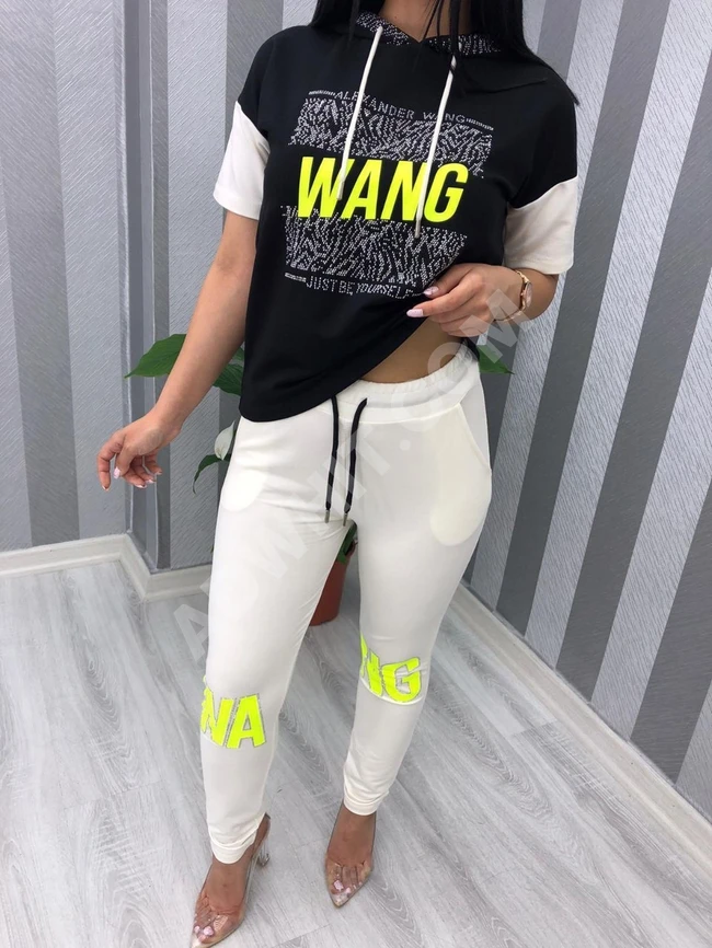 بيجاما سبور نسائية