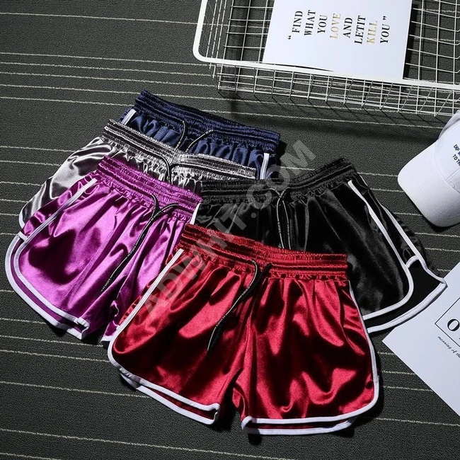 شورت نسائي سبور