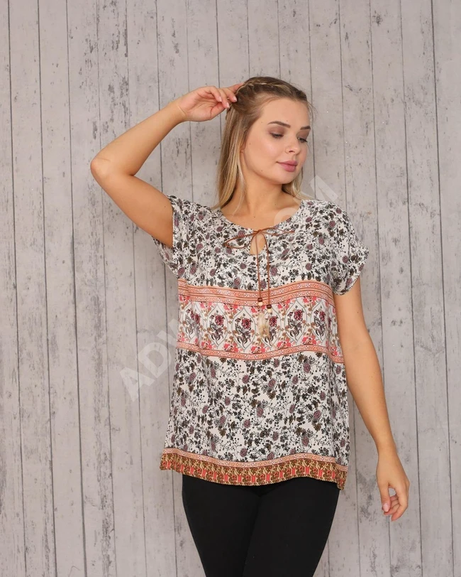 بلوز نسائي مميز