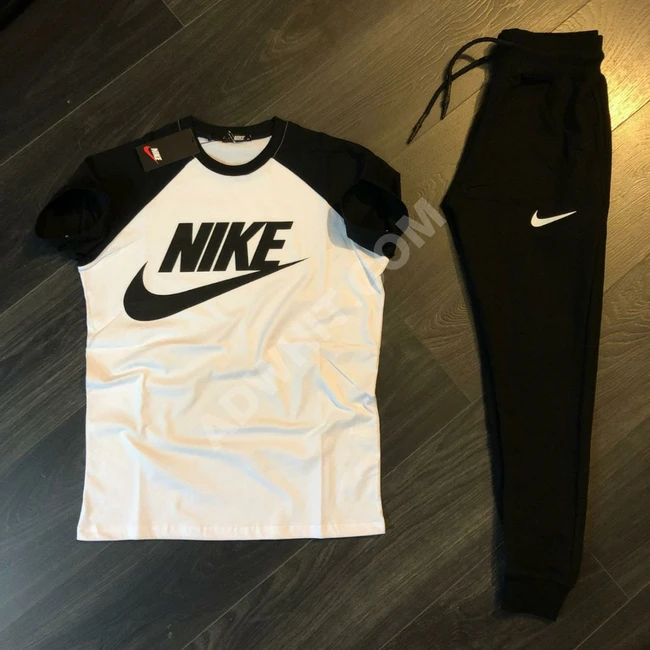 بيجامة رجاليه