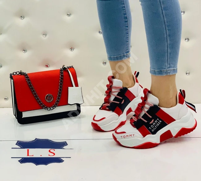 طقم حذاء مع حقيبة