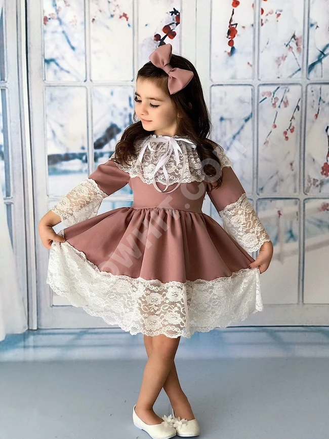 فستان بناتي مع ربطة شعر