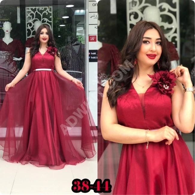 فستان سهرة طويل 