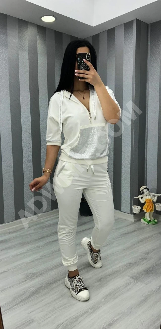 بيجاما سبور نسائية 