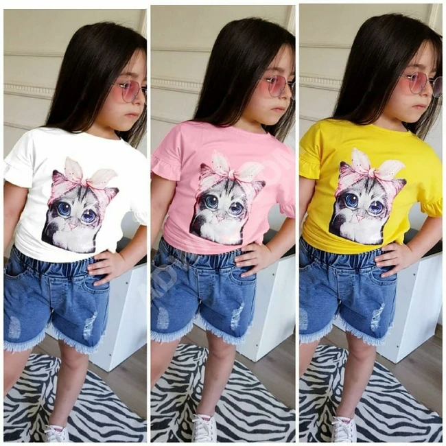 طقم بناتي برسمة قطة