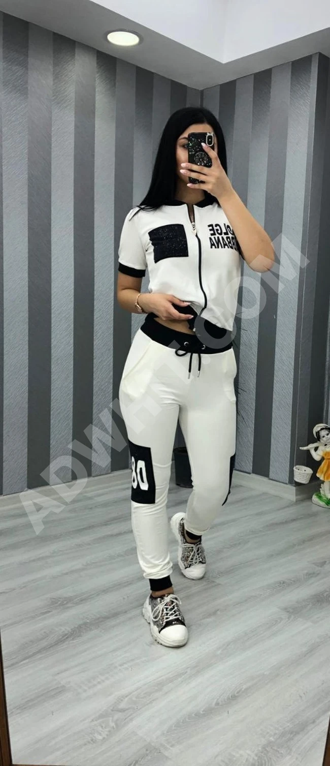 بيجاما سبور نسائية