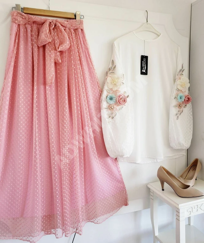 طقم نسائي مناسب للمحجبات