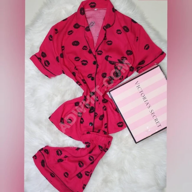 بيجاما نوم نسائية