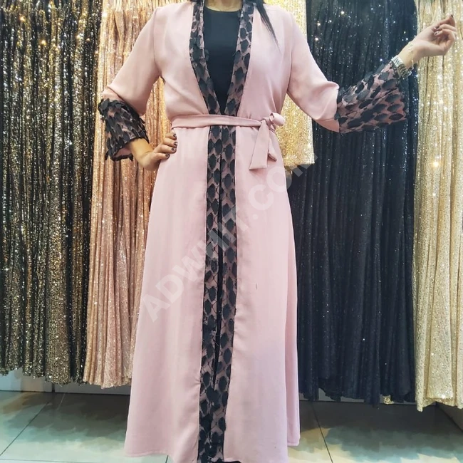 عباءة نسائية للمحجبات 