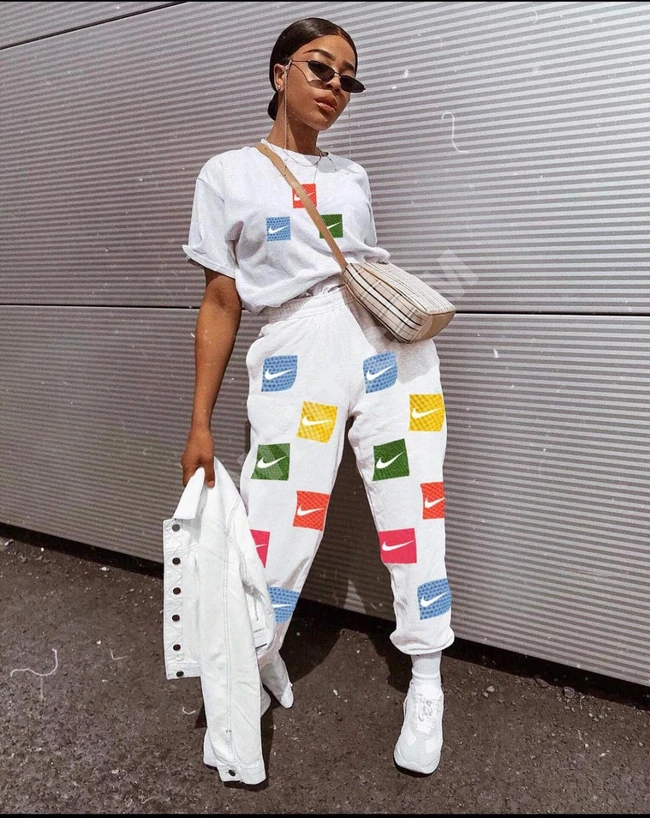 بيجاما سبور نسائية 