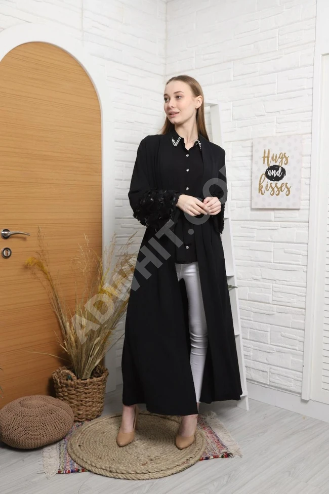 عباءة نسائية للمحجبات