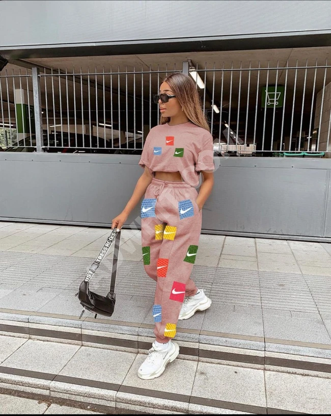 بيجاما سبور نسائية 