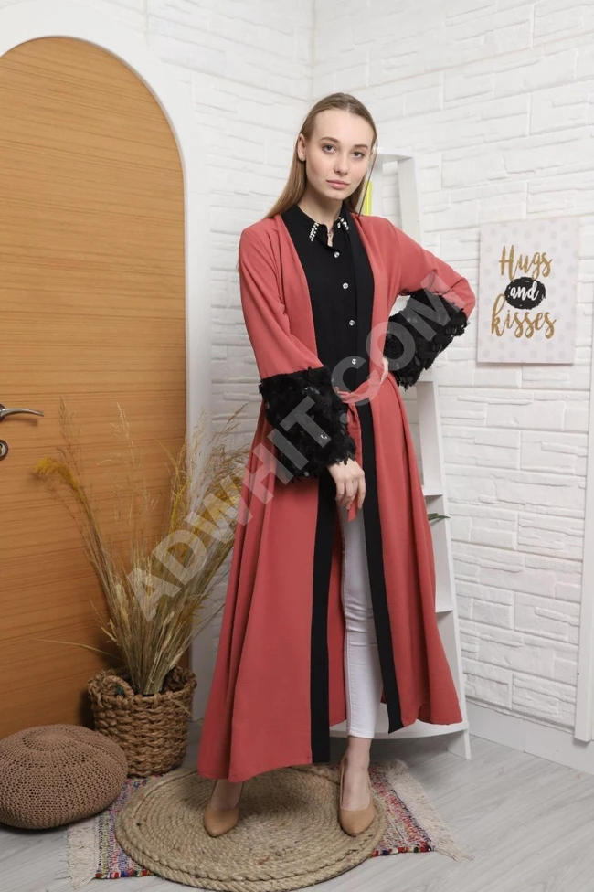 عباءة نسائية للمحجبات