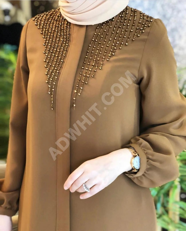 عباءة نسائية للمحجبات