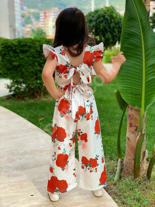 طقم بناتي قطعتين مع اكسسوار للشعر