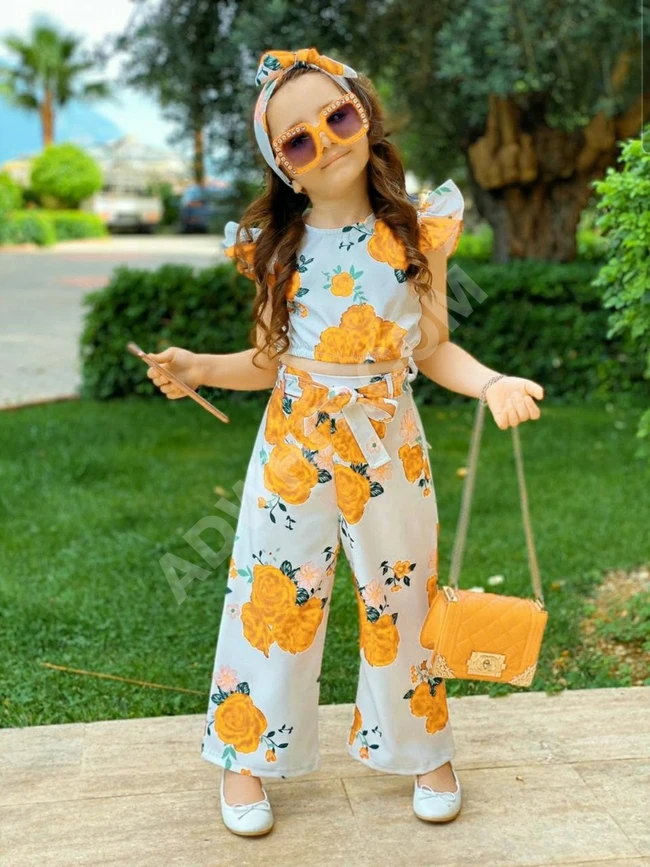 طقم بناتي قطعتين مع اكسسوار للشعر