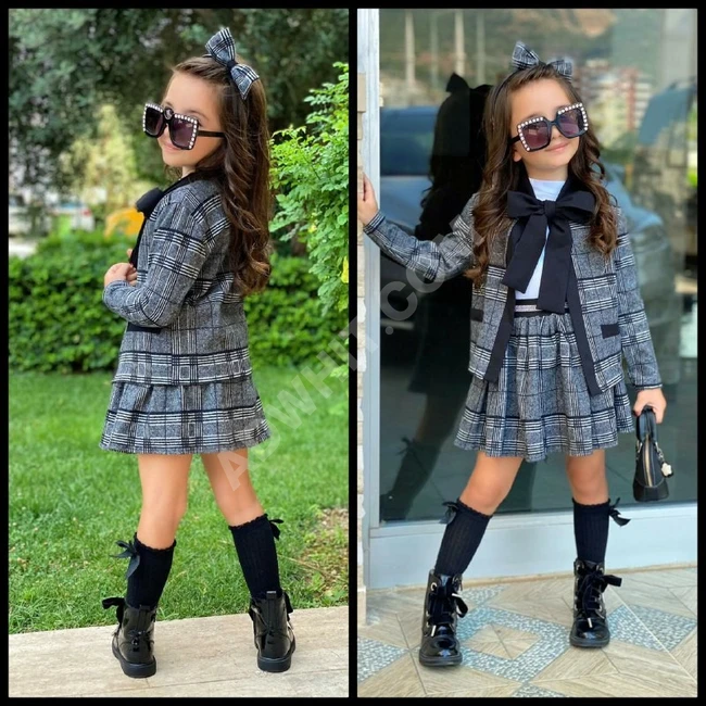 طقم بناتي ثلاث قطع مع جراب 