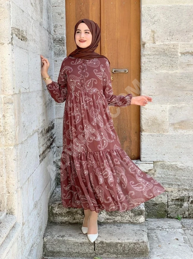 فستان نسائي مناسب للمحجبات