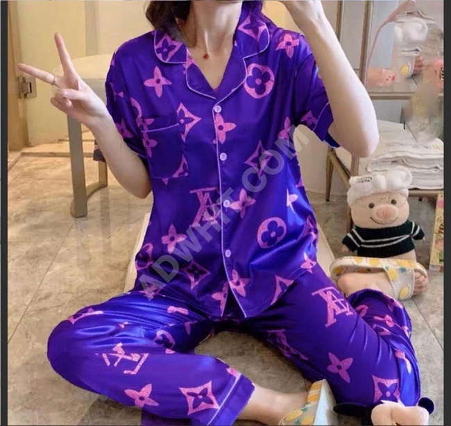 بيجاما نوم نسائية