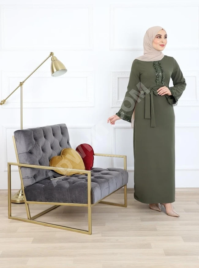 فستان نسائي مناسب للحجاب 