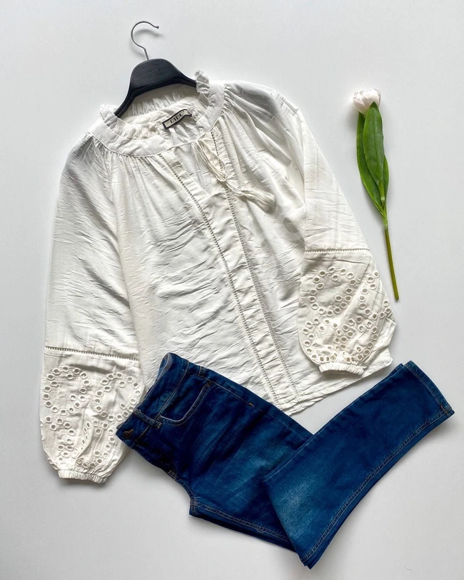 طقم نسائي مناسب للمحجبات