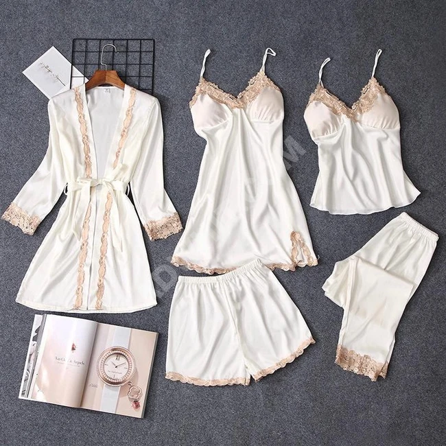 طقم لانجري نسائي 