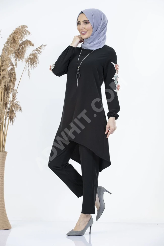 طقم نسائي للمحجبات