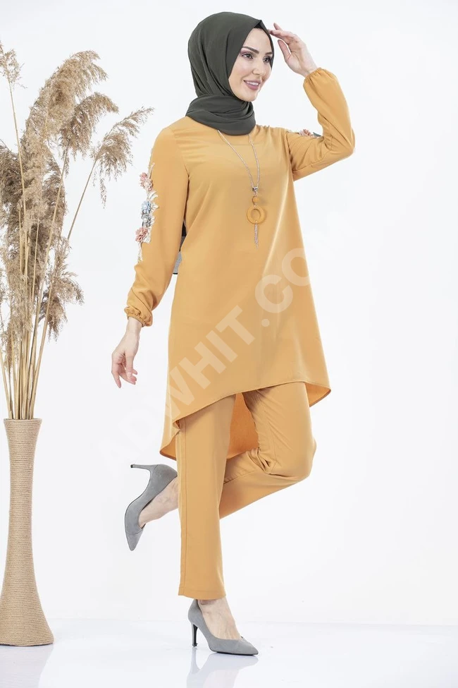 طقم نسائي للمحجبات