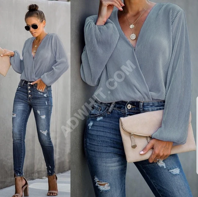 بلوز نسائي بأكمام