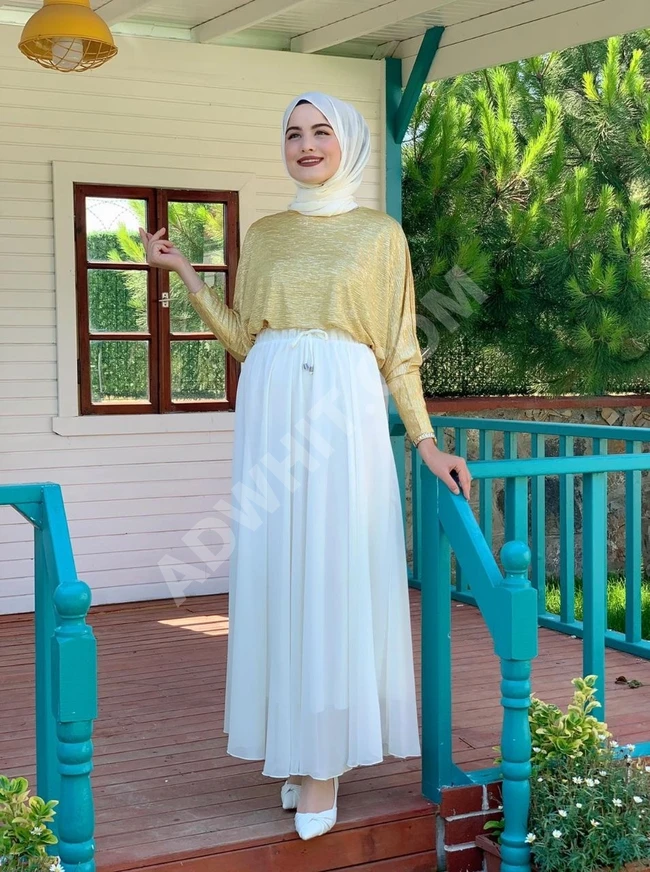 طقم نسائي مع شال للمحجبات