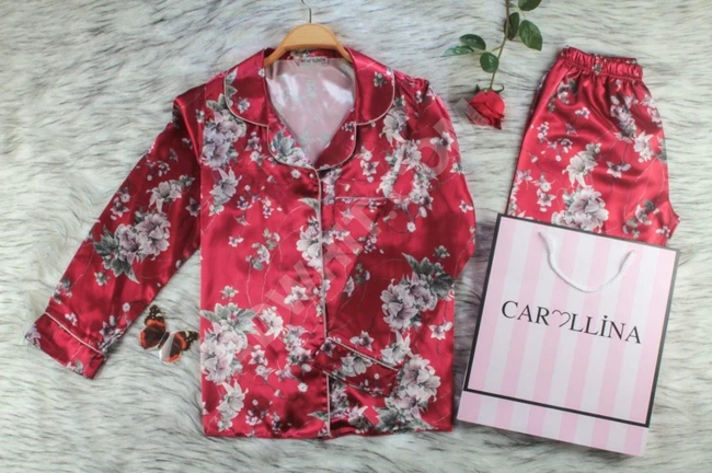 بيجاما نوم ساتان