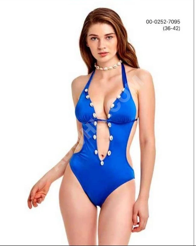 ملابس سباحة نسائية