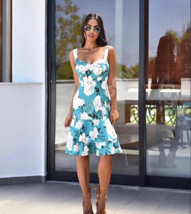 فستان قصير نسائي