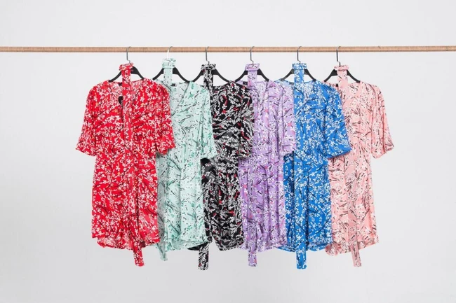 افرول نسائي قصير 