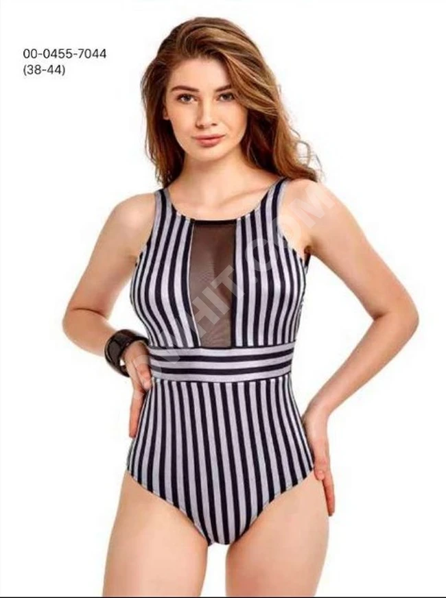 لباس سباحة نسائي