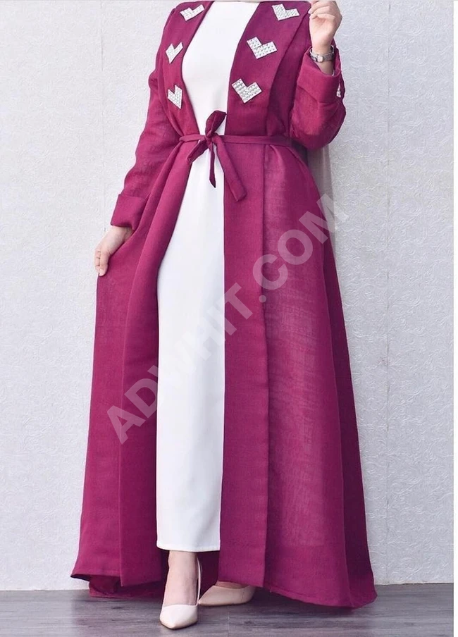 عباءة نسائية للمحجبات