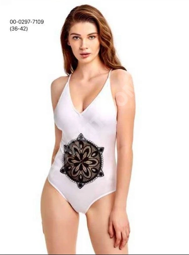 لباس سباحة نسائي
